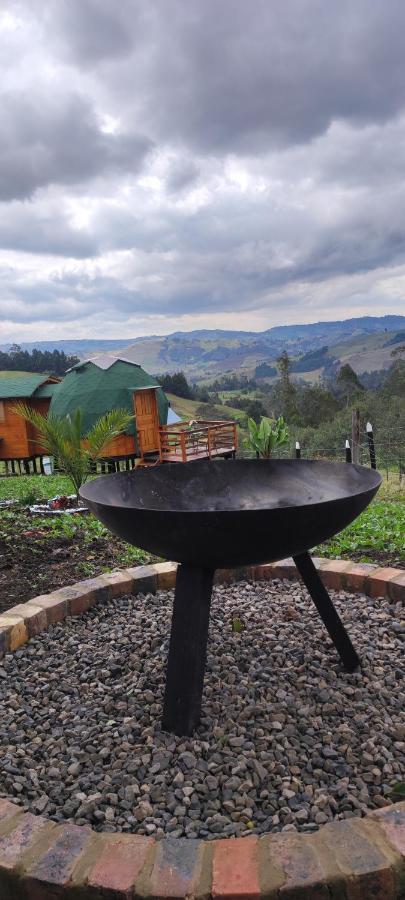 Glamping - Domo El Frailejon Con Jacuzzi * Villapinzon